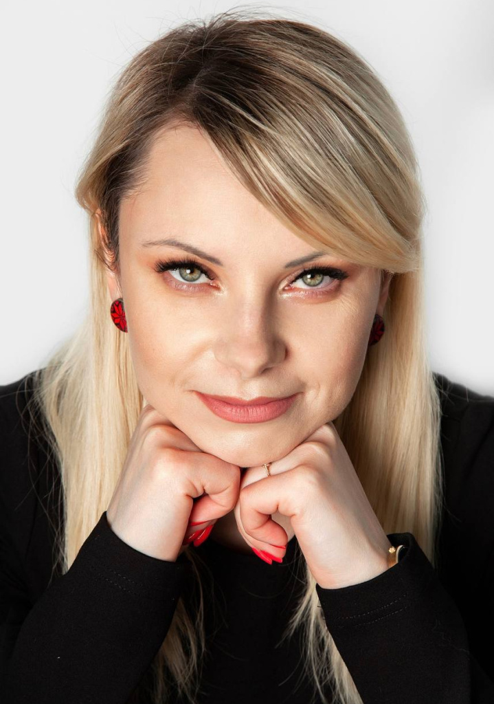 Рената Нескреба 1.jpg Рената Нескреба 1.jpg