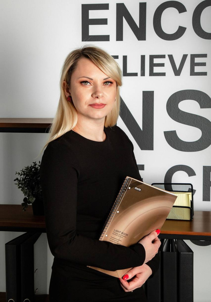 Рената Нескреба 2.jpg Рената Нескреба 2.jpg