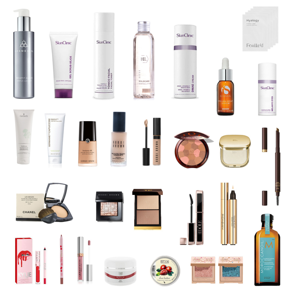 Гомонова Анна и её косметичка.jpg