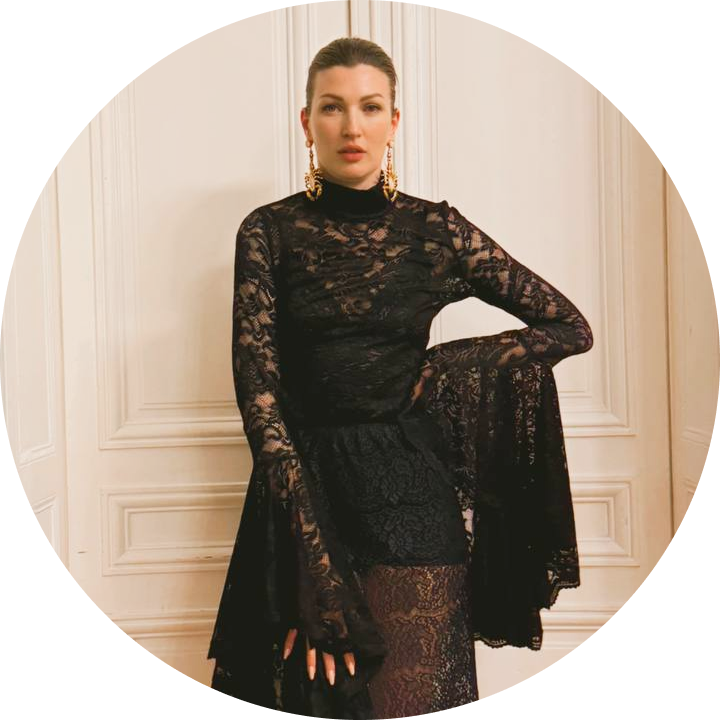 Черкасова Лаура.png